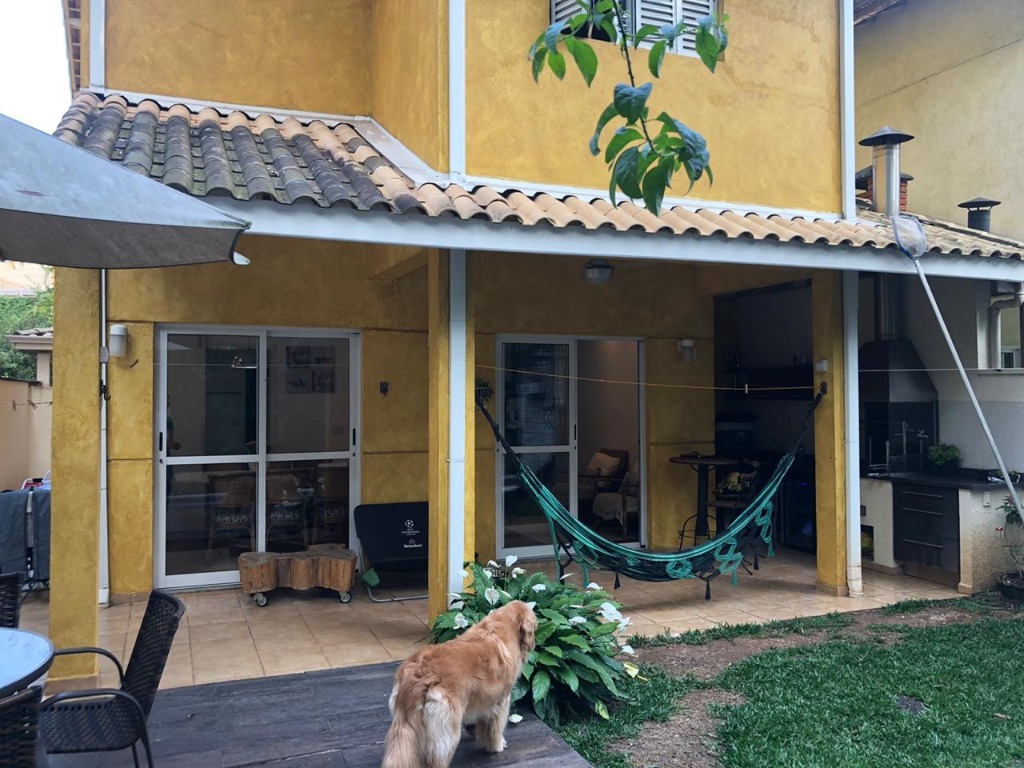 Casa em Condominio - Chácara Monte Alegre Casa em Condominio - Chácara Monte Alegre